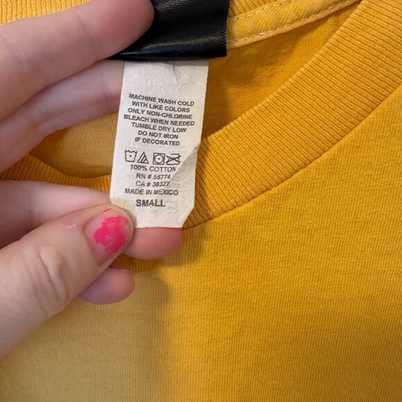 SANTA CRUZ long sleeved shirt Yellow Skateboard Size: Small - Picture 5 of 8